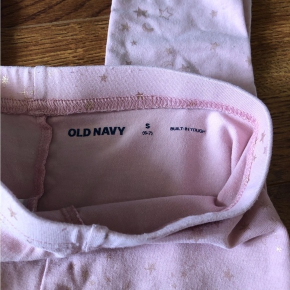 Old Navy pink star built in tough leggings in size S (6/7) - Picture 3 of 4